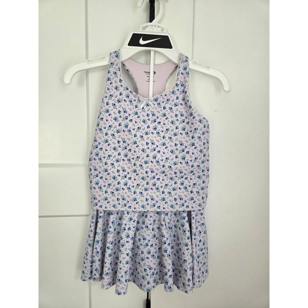 Old navy girls athletic outfit size 8